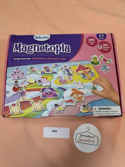 Skillmatics Magnetopia Princess & Unicorn Land Magnetic Play Set 40+ Pieces Ages 3-7 #828