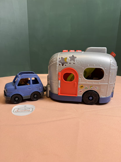 Fisher-Price Little People Camper Set with Car, Figure & Accessories | Lot #916