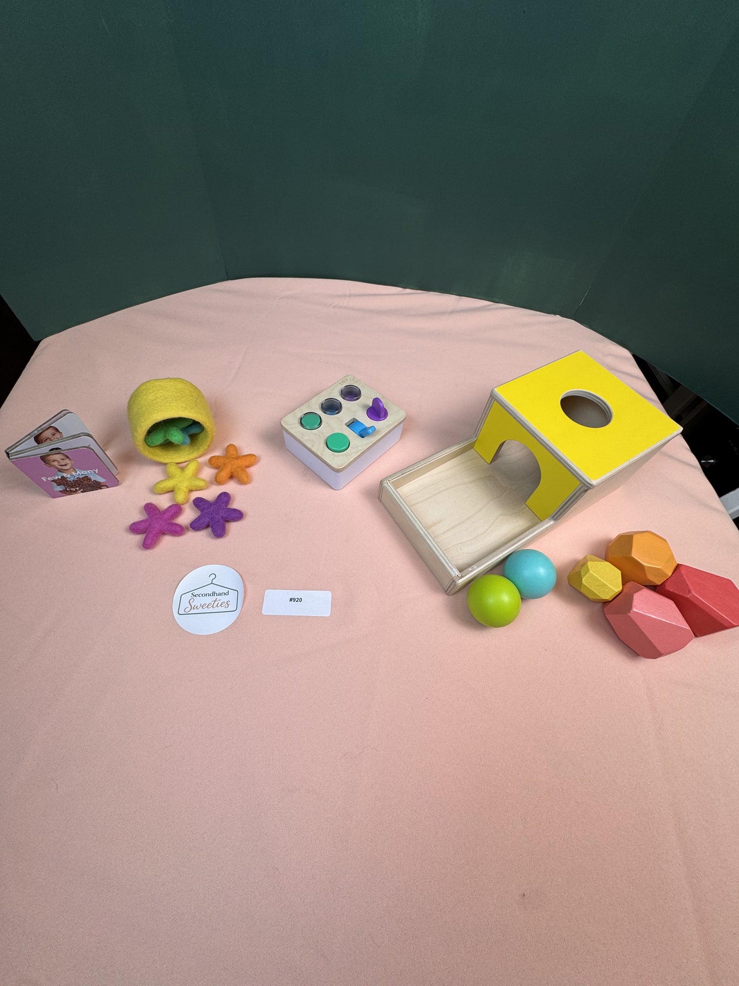 Lovevery Object Permanence Montessori Toy Set Ball Drop Sensory Buttons Felt Stars #920