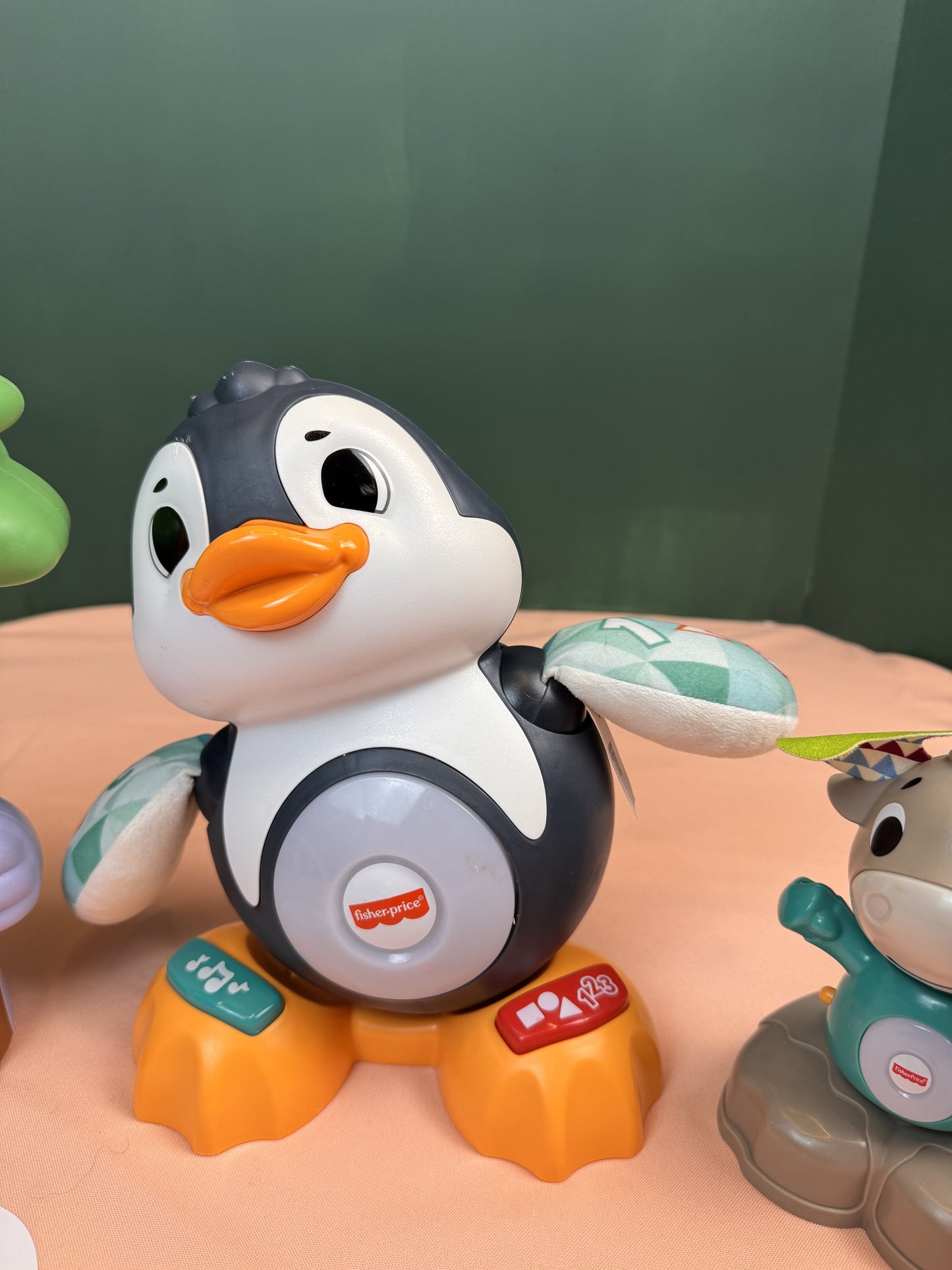 Fisher-Price Linkimals Waddle & Bobble Penguin Interactive Learning Toy #924