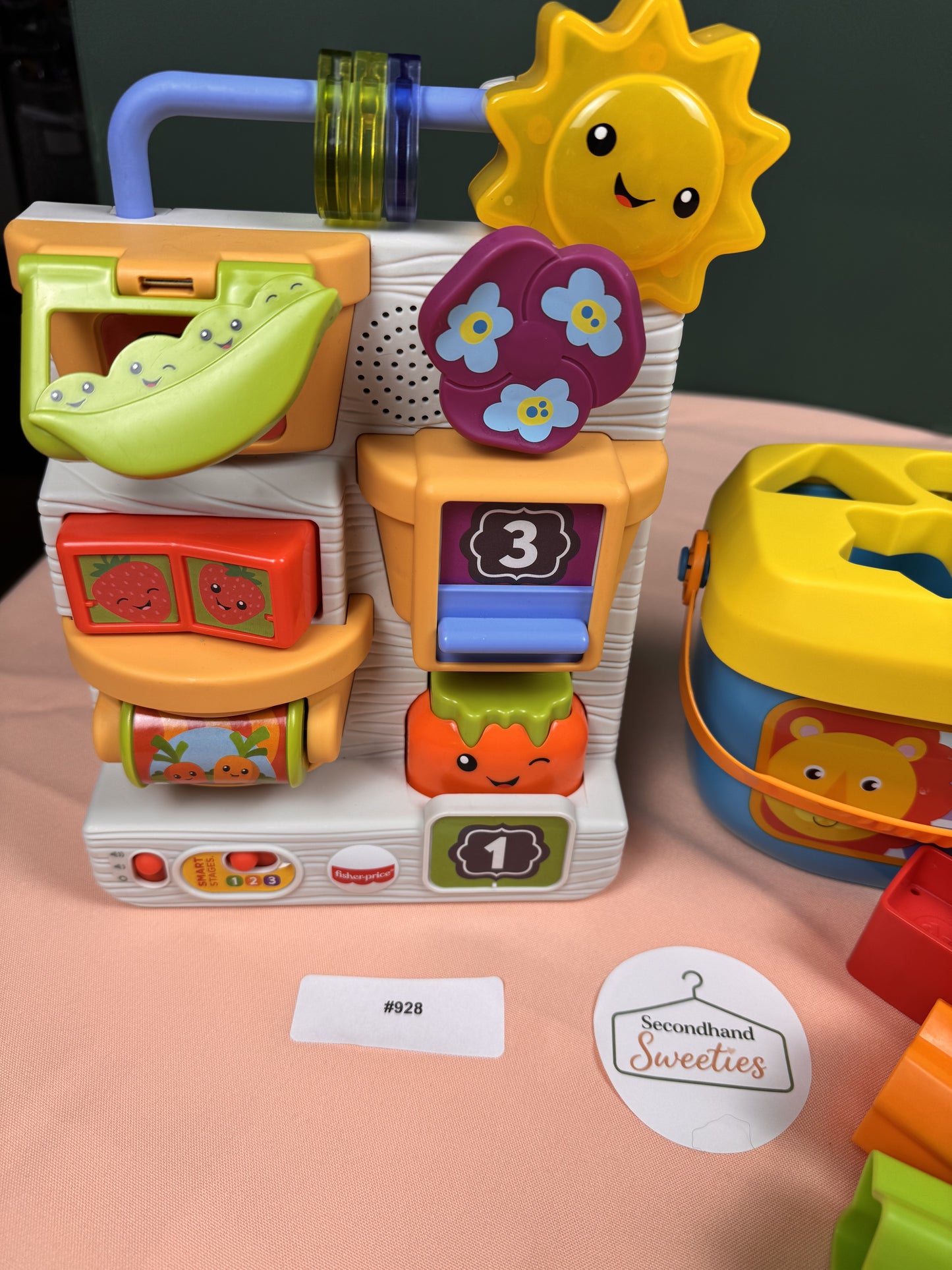 Fisher-Price Laugh & Learn Early Learning Toy Bundle Activity Center Shape Sorter #928